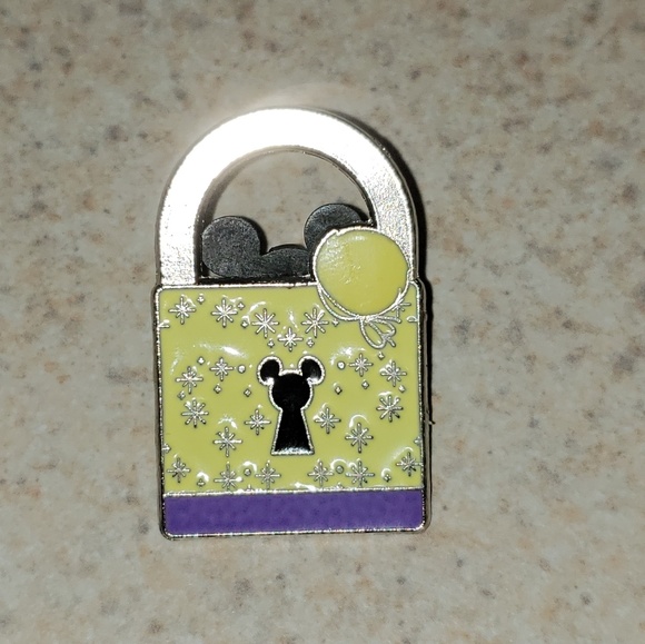 Disney Other Limited Release Tinker Bell Lock Disney Tradingpin Poshmark